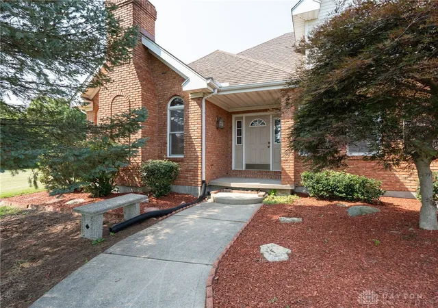 2nd image of 3232 Mclean Rd, Franklin Twp, OH 45005 | MLS# 954429