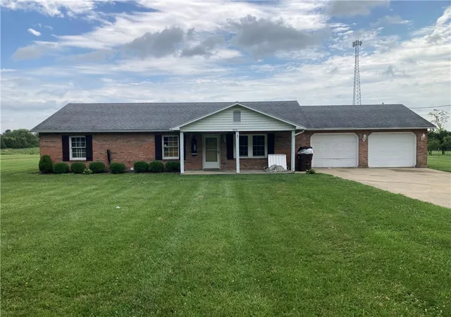 Photo 1 of Single family home for sale at 3856 Kehr Rd, Oxford, OH 45056 | MLS# 964900 | Listing updated on 2026-09-30