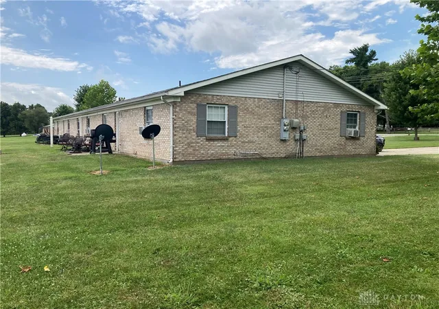 Listing Photo 4 - Condo for sale in building located at 3882-3884 Kehr Rd, Oxford, OH 45056