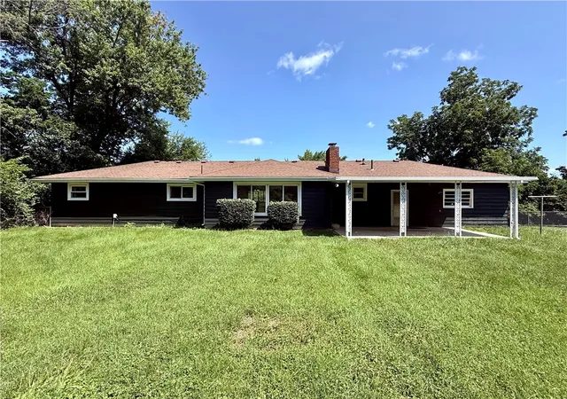 Homes for sale in Dayton, OH | 5948 Hoover Ave, Dayton, OH 45417 | MLS# 964750