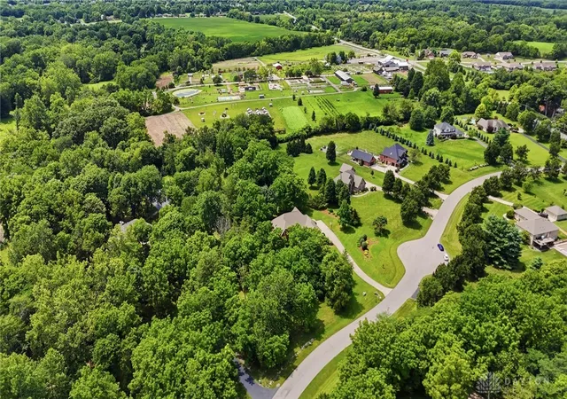5th image of 743 Stokes Reserve Ct, Lebanon, OH 45036 | MLS# 964693