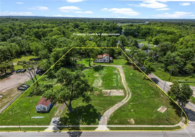 1st image of 6984 W 3rd St, Jefferson Twp, OH 45417 | MLS# 964880