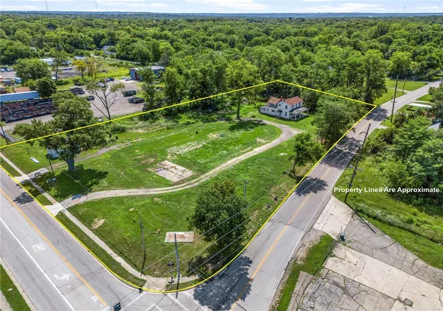 5th image of 6984 W 3Rd St, Jefferson Twp, OH 45417 | MLS# 964880