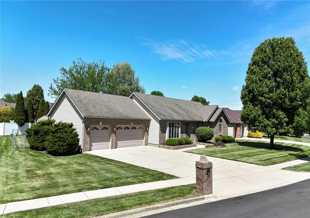 Homes for sale in Washington Court House, OH | 525 Burdick Dr, Washington Court House, OH 43160 | MLS# 964944