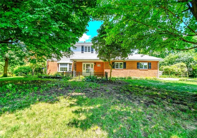 1st image of 543 Deptford Ave, Washington Twp, OH 45429 | MLS# 961197