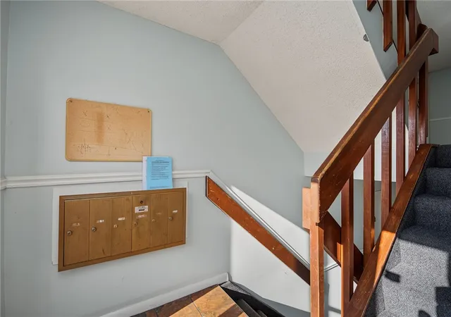 Listing Photo 2 - Condo for sale in building located at 3942 Mack Rd Unit 15, Fairfield, OH 45014 - Unit #