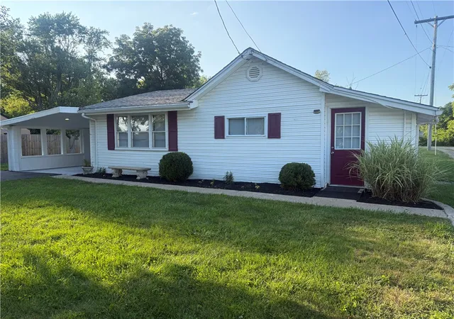 2nd image of 125 E Weaver St, New Lebanon, OH 45345 | MLS# 964953