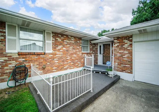 Photo 3 of Single family home for sale at 1020 S Elm St, Dayton, OH 45449 | MLS# 964706 | Listing updated on 2026-09-25