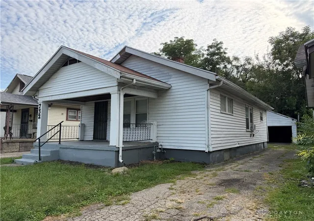 Homes for sale in Dayton, OH | 732 Brooklyn Ave, Dayton, OH 45402 | MLS# 964989