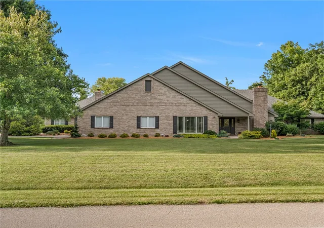 2nd image of 2964 Golden Fox Trl, Turtlecreek Twp, OH 45036 | MLS# 964976