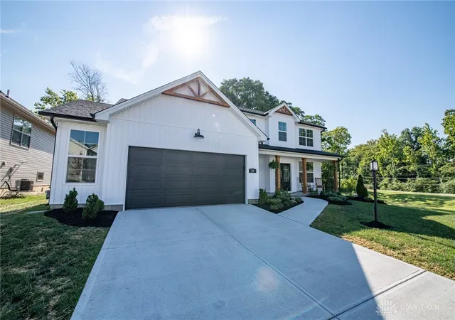 3rd image of 20 Sawgrass Pointe Ct, Springboro, OH 45066 | MLS# 964788