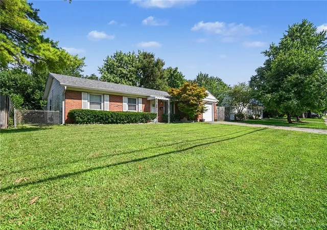2nd image of 6820 Butler Warren Rd, Mason, OH 45040 | MLS# 965012