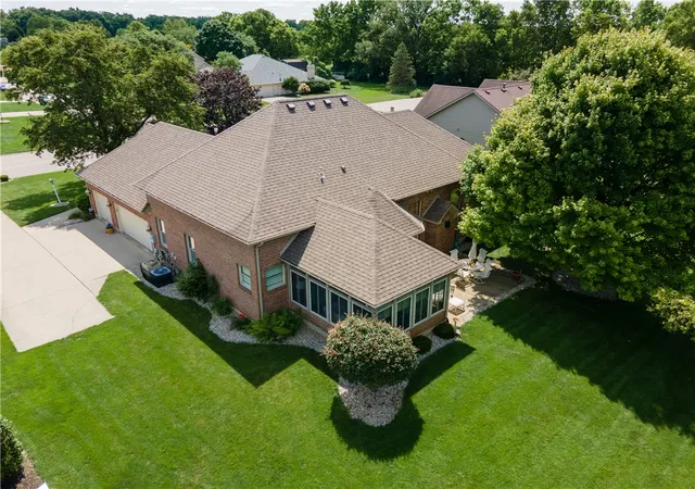 Photo 4 of Sale Pending at 2464 Shenandoah Dr, Troy, OH 45373 | MLS# 964612 | Listing updated on 2026-08-29