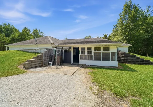 1st image of 4992 Pederson Rd, Batavia, OH 45103 | MLS# 964925