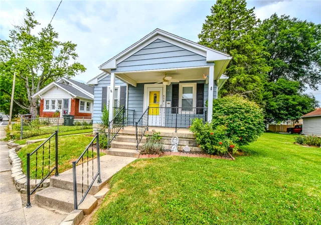 Photo 3 of Sale Pending at 518 Vine St, Piqua, OH 45356 | MLS# 964728 | Listing updated on 2026-07-27
