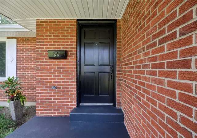 Photo 3 of Single family home for sale at 2078 S Belleview Dr, Bellbrook, OH 45305 | MLS# 965082 | Listing updated on 2026-08-26