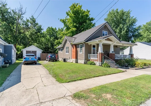 1st image of 820 South St, Greenfield, OH 45123 | MLS# 965057