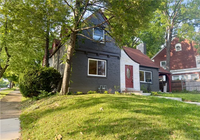 Photo 1 of Single family home for sale at 39 Vassar Dr, Dayton, OH 45406 | MLS# 965003 | Listing updated on 2026-07-27