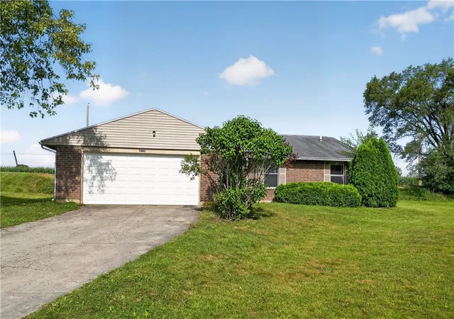 Photo 1 of Sale Pending at 7880 Waterton Ct, Dayton, OH 45426 | MLS# 964660 | Listing updated on 2026-08-03