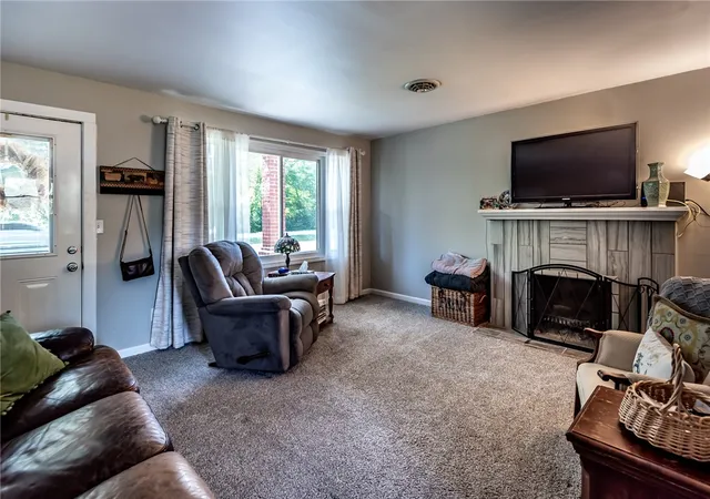 4th image of 3822 Greentree Rd, Lebanon, OH 45036 | MLS# 964822