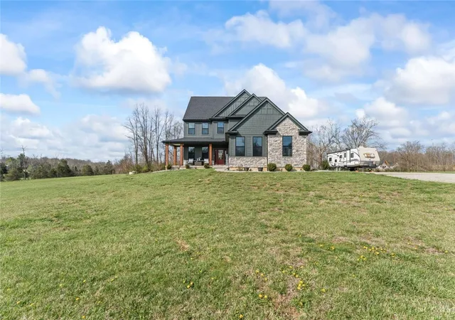 4th image of 2425 Middleboro Rd, Clarksville, OH 45113 | MLS# 965165