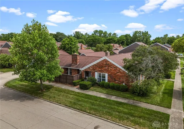 4th image of 2222 Barclay Ct, Fairborn, OH 45324 | MLS# 965157