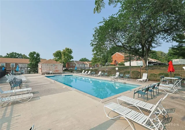 5th image of 1438 Crown Point Ct, Beavercreek, OH 45434 | MLS# 965164