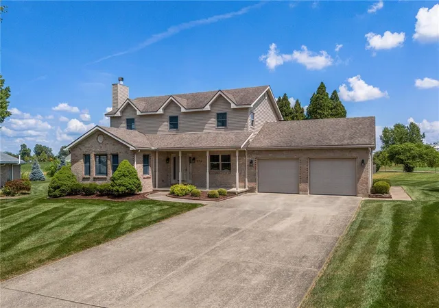 5th image of 824 Kelly Dr, Wilmington, OH 45177 | MLS# 965196
