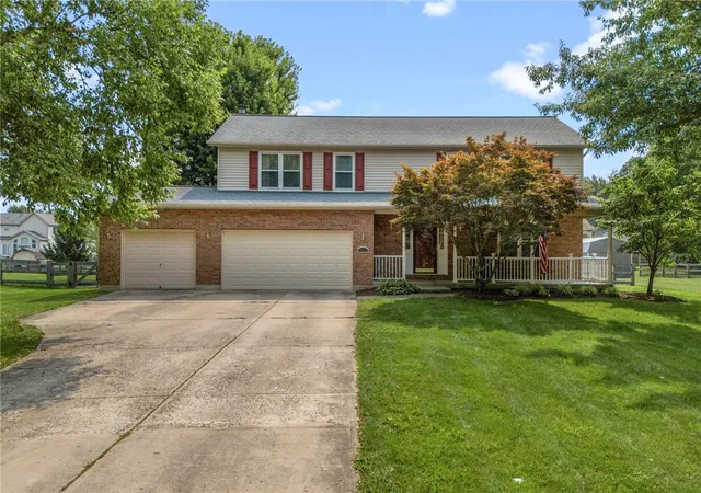 Photo 1 of Single family home for sale at 5525 Scarlet Maple Ct, Milford, OH 45150 | MLS# 965156 | Listing updated on 2026-09-01