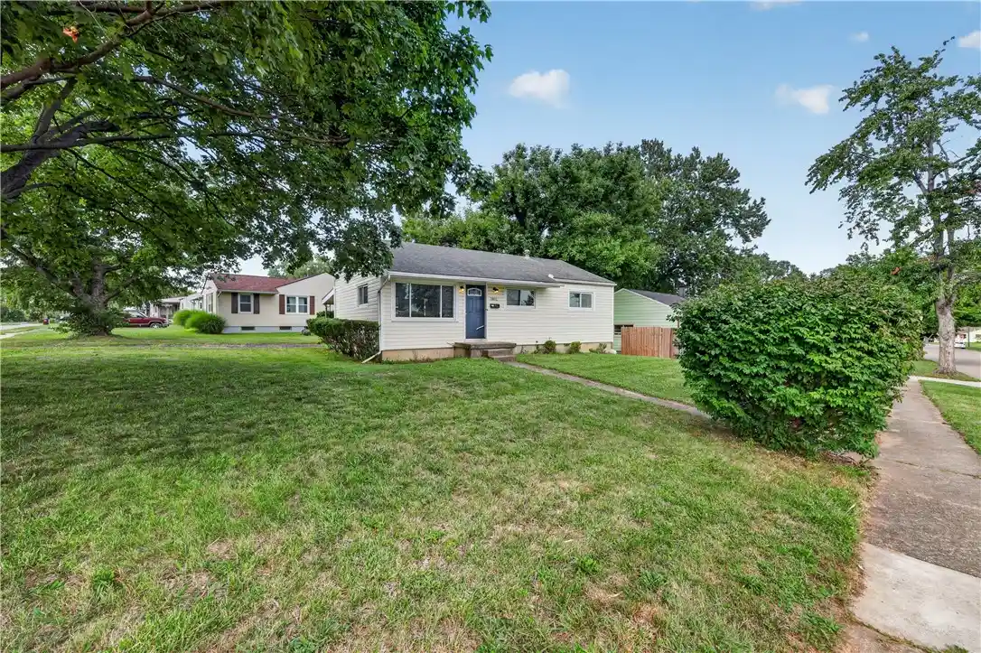 Photo 1 of Sale Pending at 1801 Willamet Rd, Dayton, OH 45429 | MLS# 964025 | Listing updated on 2026-10-23