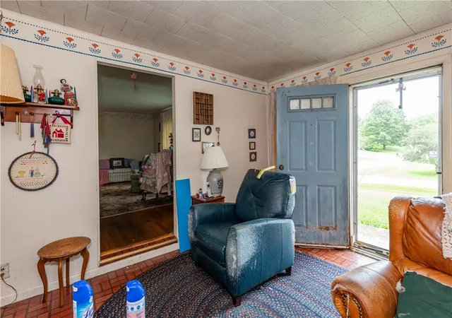 5th image of 2332 Erter Dr, Springfield, OH 45503 | MLS# 965222