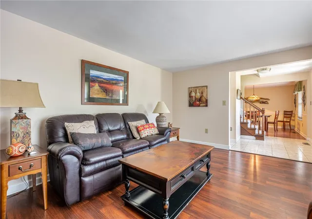 3rd image of 1165 Kentshire Dr, Dayton, OH 45459 | MLS# 965348