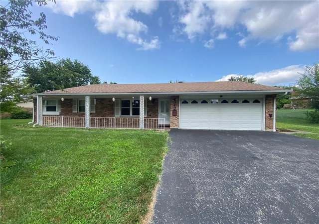 Photo 1 of Single family home for sale at 4342 Willow Run Dr, Beavercreek, OH 45430 | MLS# 965367 | Listing updated on 2026-07-30