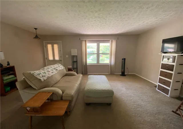 Photo 3 of Single family home for sale at 4342 Willow Run Dr, Beavercreek, OH 45430 | MLS# 965367 | Listing updated on 2026-07-30