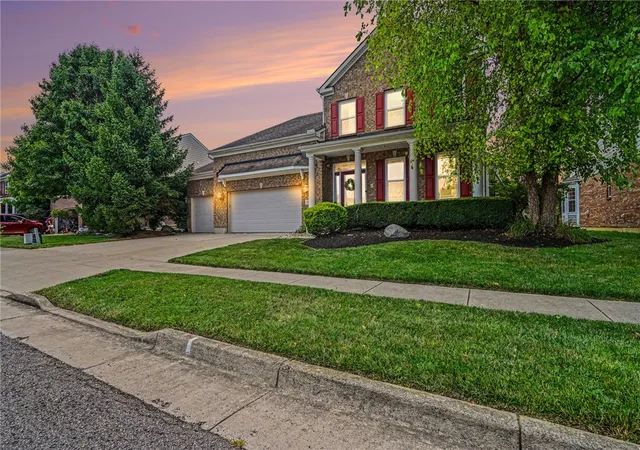 2nd image of 1601 Little Falls Dr, Clearcreek Twp, OH 45458 | MLS# 961011