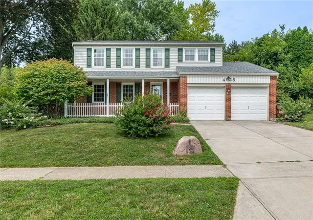 2nd image of 4925 Honeywood Ct, Dayton, OH 45424 | MLS# 965205