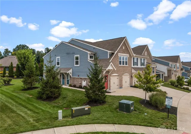 2nd image of 296 Old Pond Rd, Springboro, OH 45066 | MLS# 965325