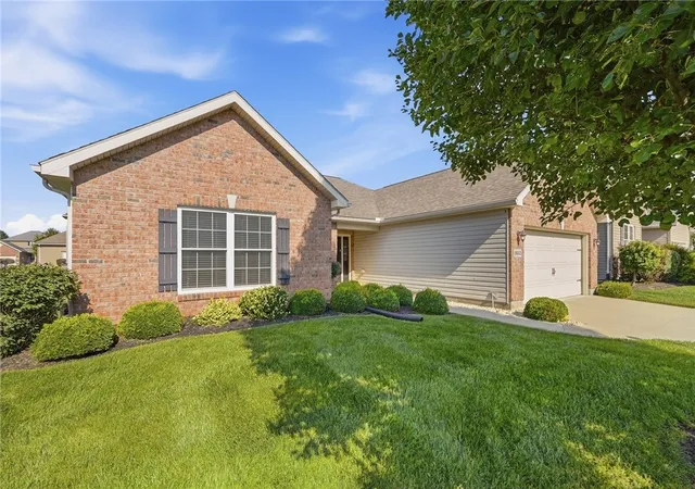 3rd image of 2655 Shady Tree Dr, Troy, OH 45373 | MLS# 965384