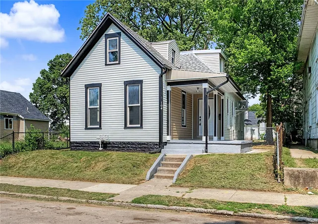 2nd image of 104 N Harbine Ave, Dayton, OH 45403 | MLS# 965406