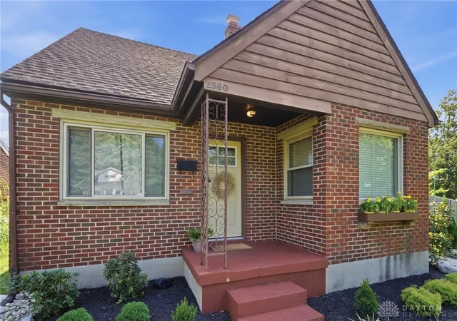 2nd image of 2960 Oakland Ave, Dayton, OH 45409 | MLS# 965418