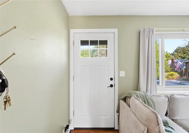 4th image of 2960 Oakland Ave, Dayton, OH 45409 | MLS# 965418