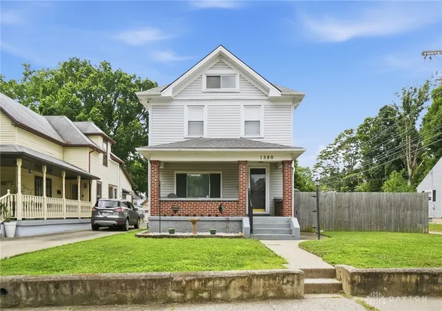 3rd image of 1580 Springhill Ave, Dayton, OH 45409 | MLS# 964108