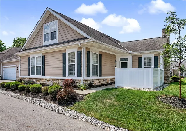 1st image of 4694 Cobblestone Dr, Tipp City, OH 45371 | MLS# 965429