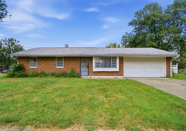 2nd image of 266 Nelson Ln, Cincinnati, OH 45246 | MLS# 965441