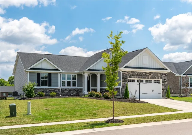 2nd image of 7240 Rivendell Cir, Dayton, OH 45459 | MLS# 965373