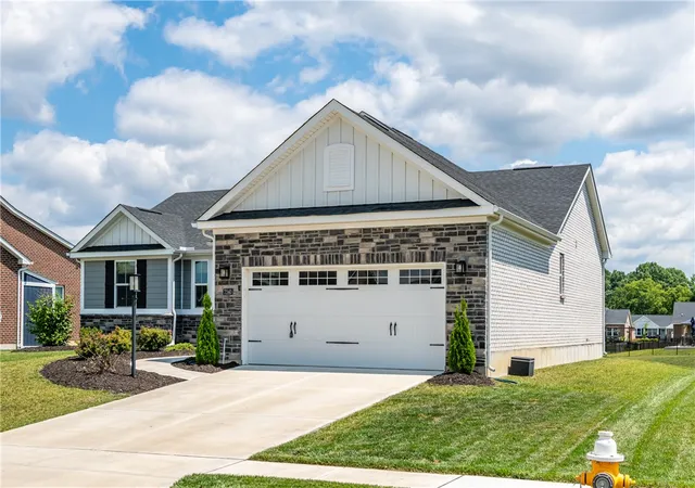 4th image of 7240 Rivendell Cir, Dayton, OH 45459 | MLS# 965373