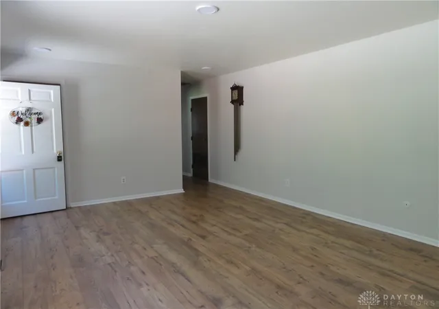 Photo 4 of Single family home for sale at 605 Shiloh Dr, Dayton, OH 45415 | MLS# 965277 | Listing updated on 2026-08-29