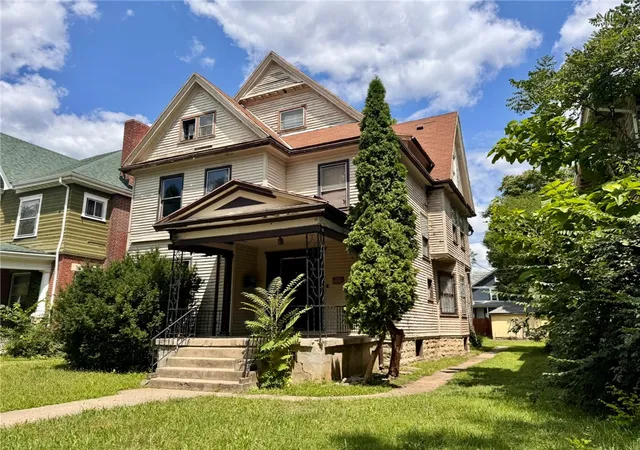 3rd image of 51 Lexington Ave, Dayton, OH 45402 | MLS# 965420