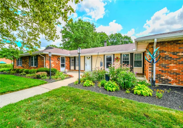 2nd image of 8745 Washington Colony Dr, Washington Twp, OH 45458 | MLS# 965168
