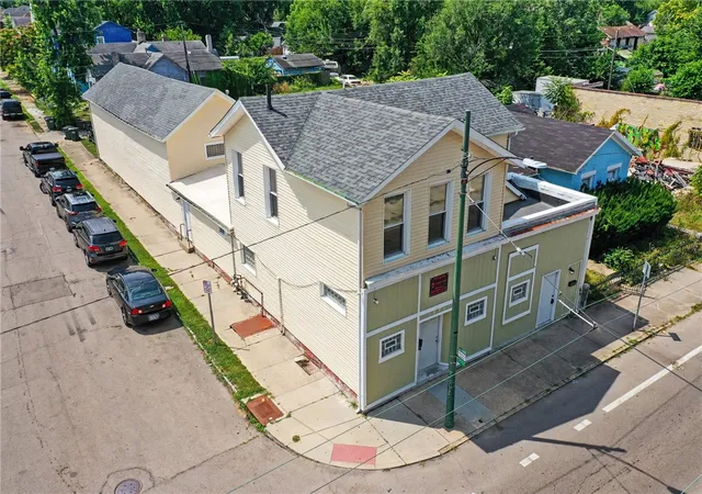 2nd image of 1834 E 5th St, Dayton, OH 45403 | MLS# 965474